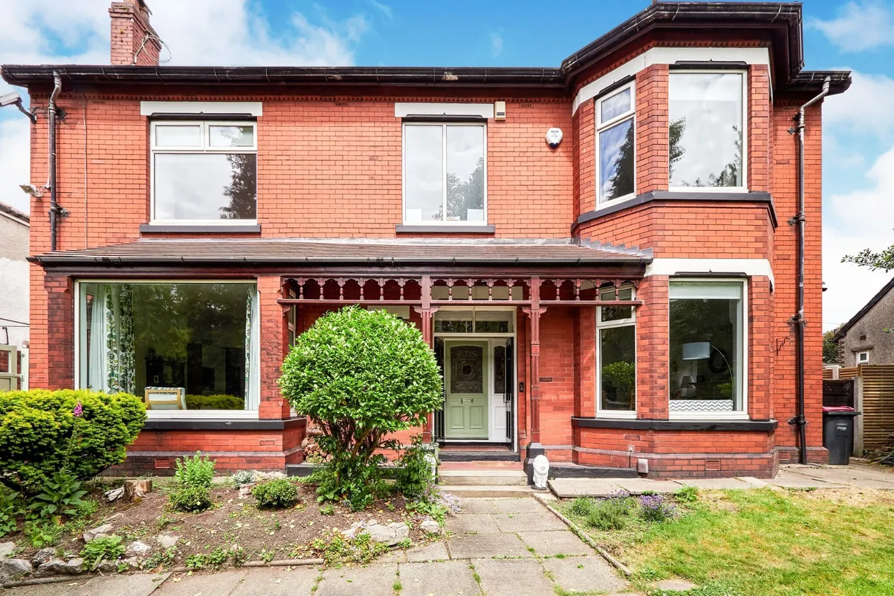 5 bed house for sale — Manchester Road, Swinton, Greater Manchester, M27