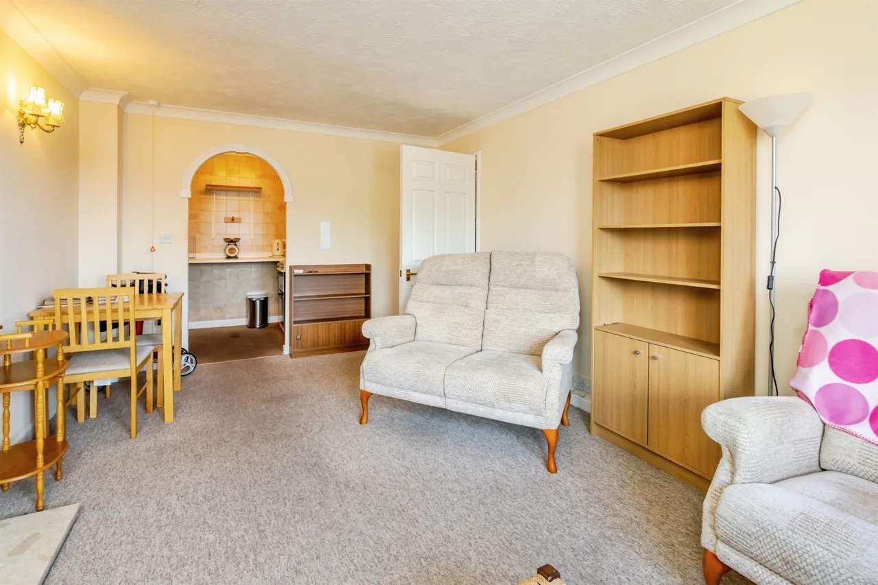 Campbell Road, Bognor Regis, photo 4