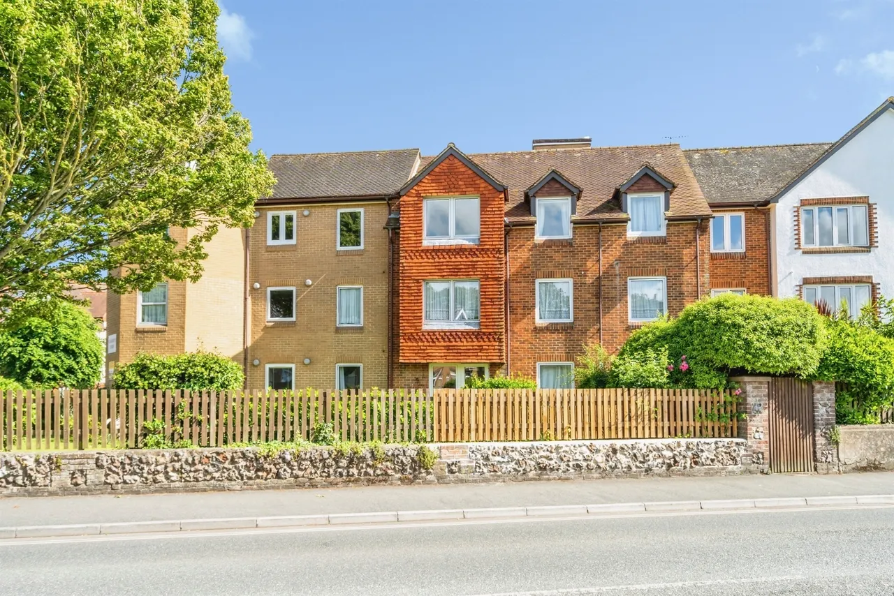 1 bed flat for sale — Campbell Road, Bognor Regis
