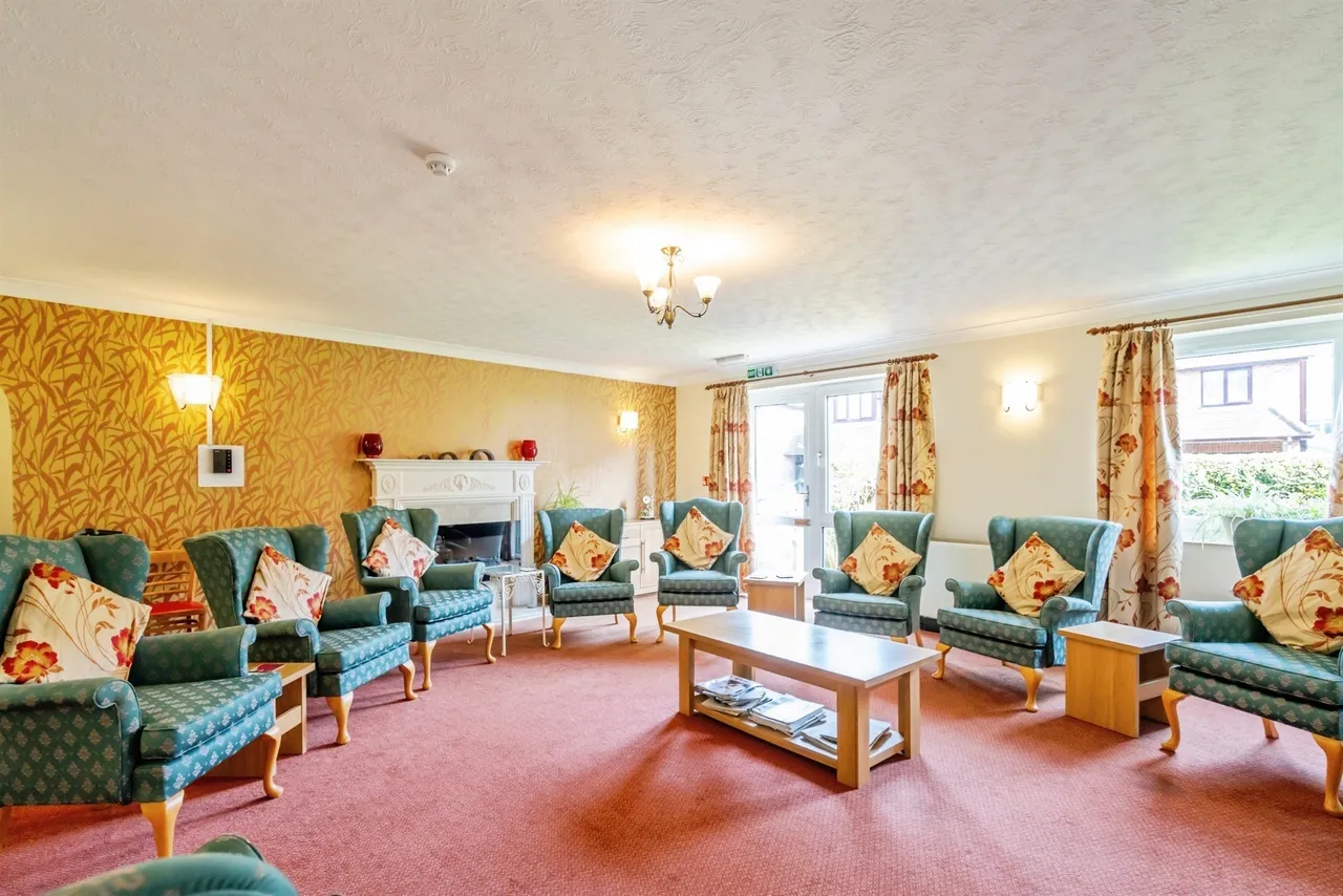 Campbell Road, Bognor Regis, photo 9
