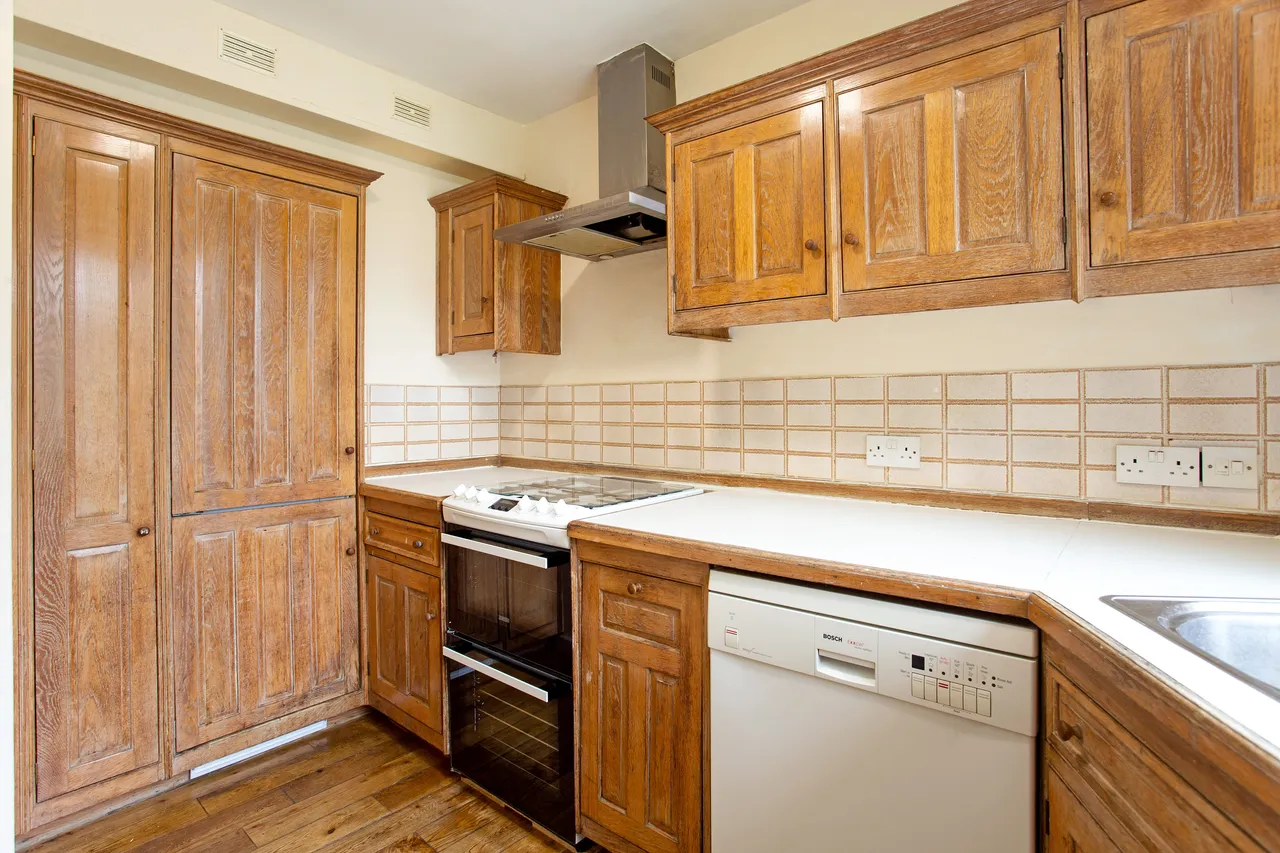 Heathside, WEYBRIDGE, KT13, photo 4