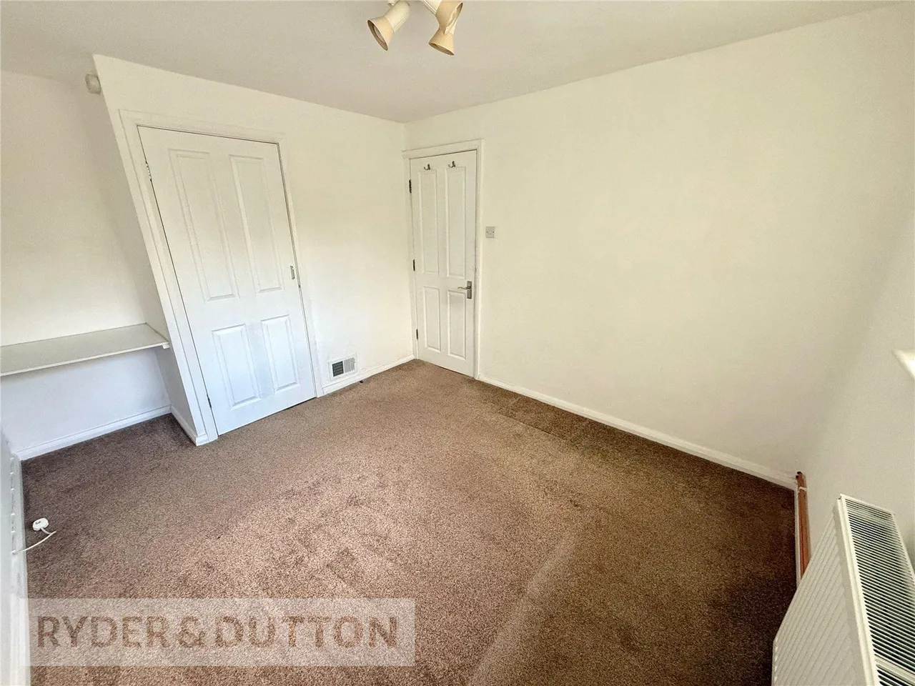Chew Vale, Greenfield, OL3, photo 9