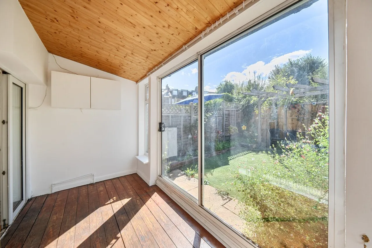 Manor Park Road, East Finchley, N2, photo 7