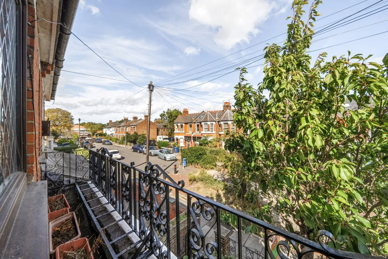 Manor Park Road, East Finchley, N2, photo 9