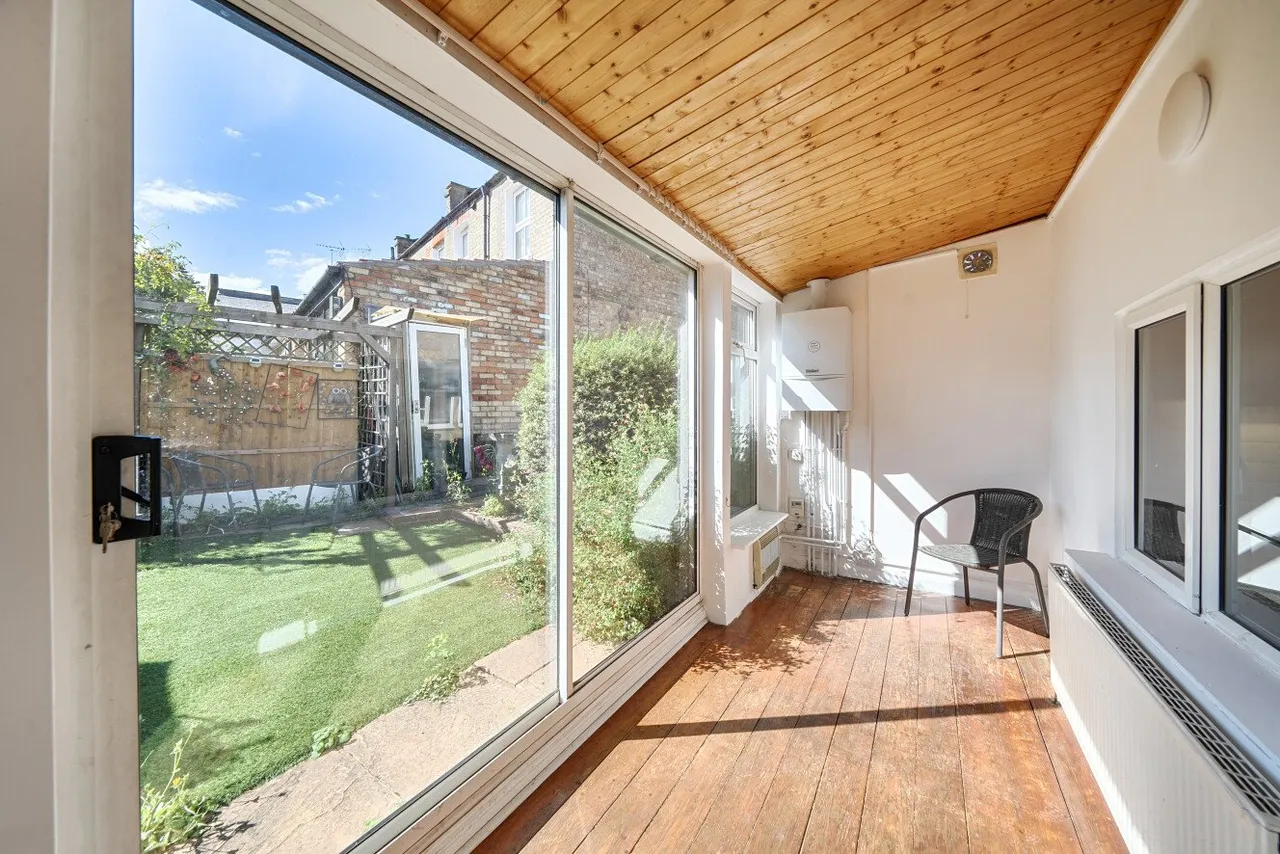 Manor Park Road, East Finchley, N2, photo 15