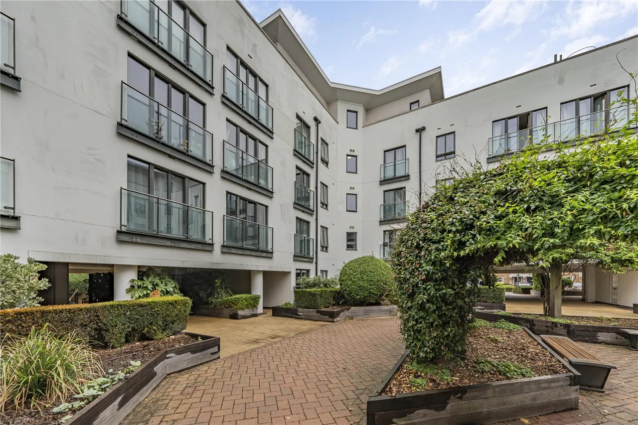 Queen Marys Place, Putney, SW15, photo 9