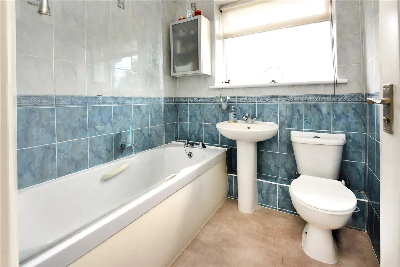 The Readens, Banstead, SM7, photo 16