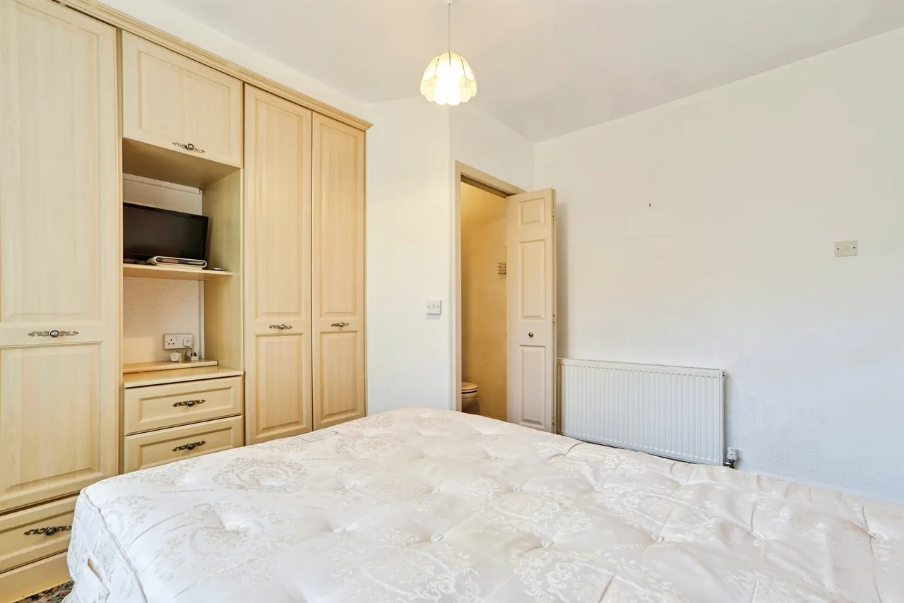 Woodside View, Bingley, photo 7