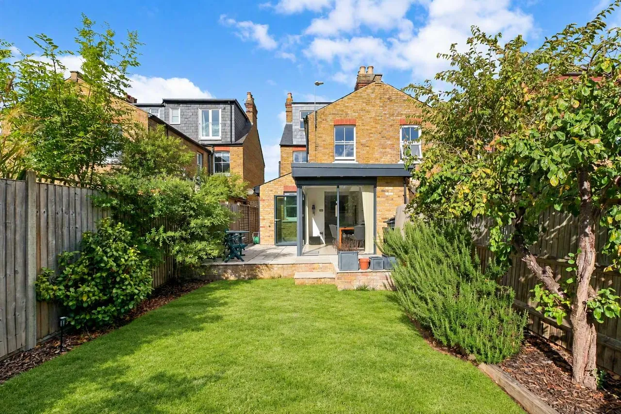 Bolton Road, Windsor, SL4, photo 18