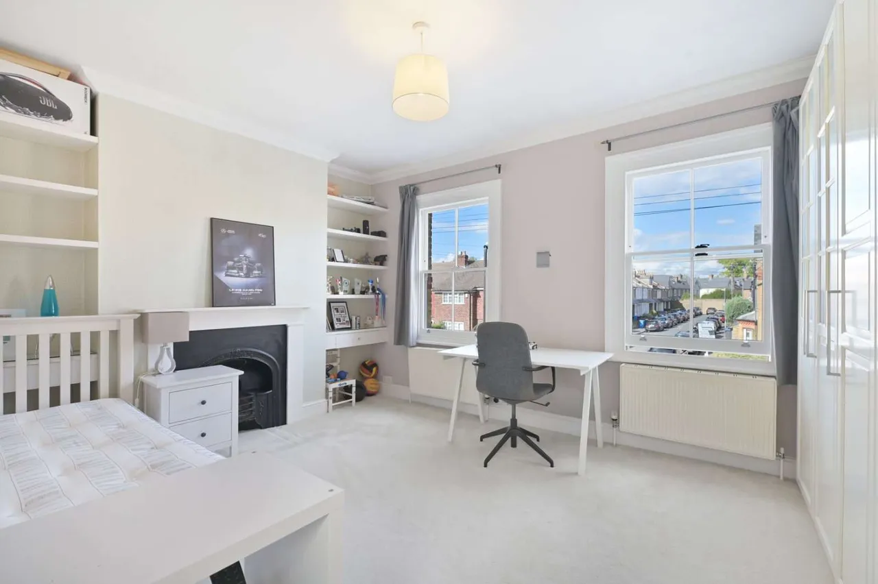 Bolton Road, Windsor, SL4, photo 14