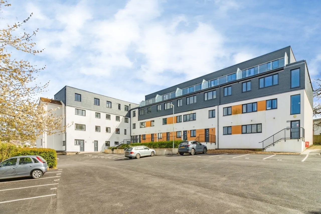1 bed flat for sale, Parkers Way, Totnes, TQ9