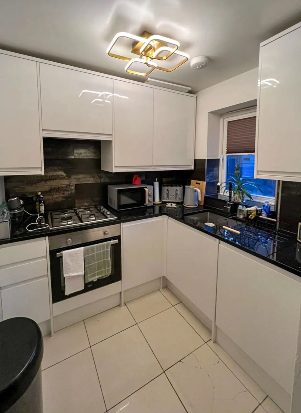 1 bed flat for sale — Flat 2, 1b Taffy's How, Mitcham