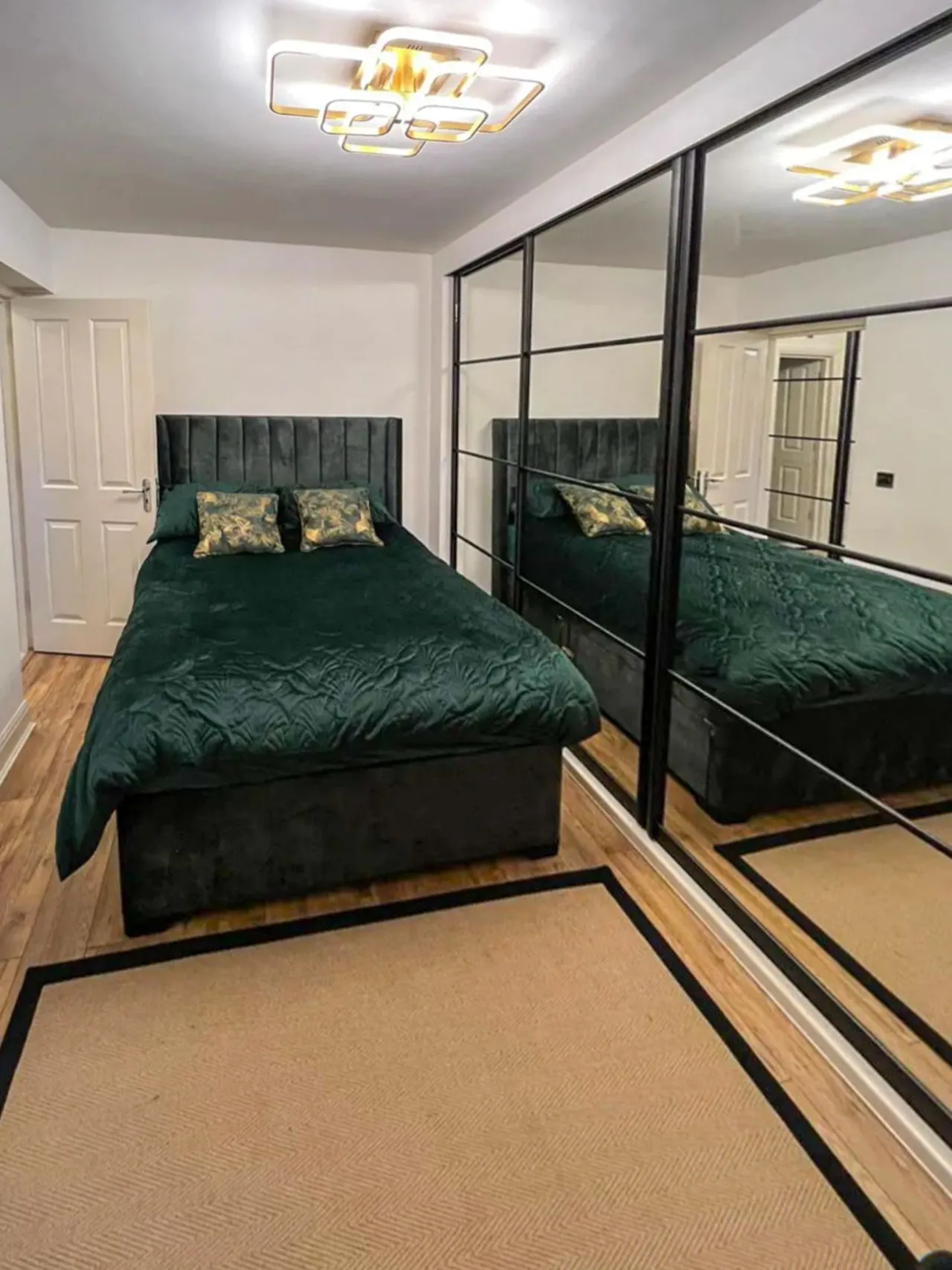 Flat 2, 1b Taffy's How, Mitcham, photo 5