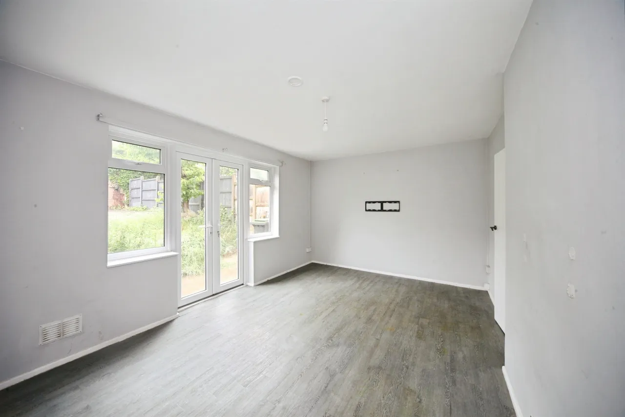 Eaton Valley Road, Luton, photo 3