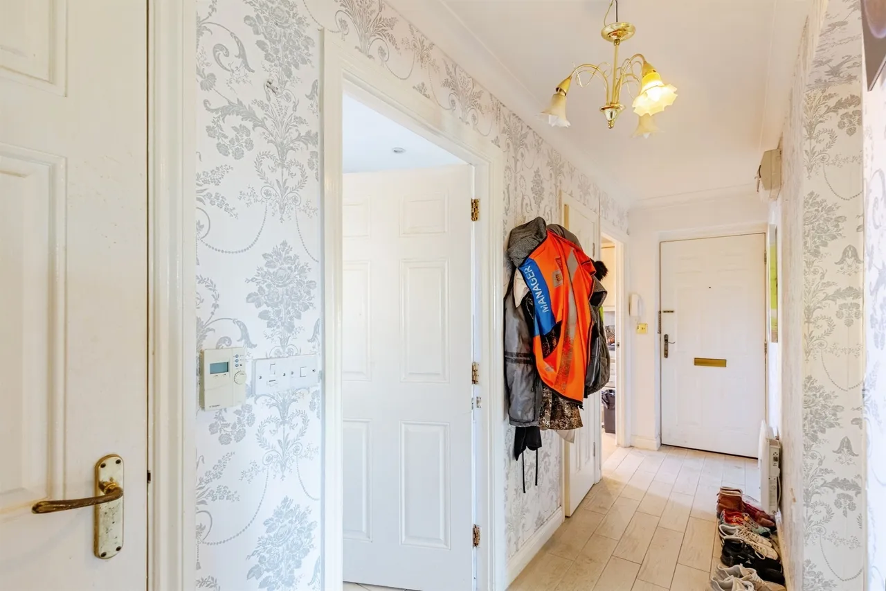 Georges Drive, Grange Park, NN4, photo 4