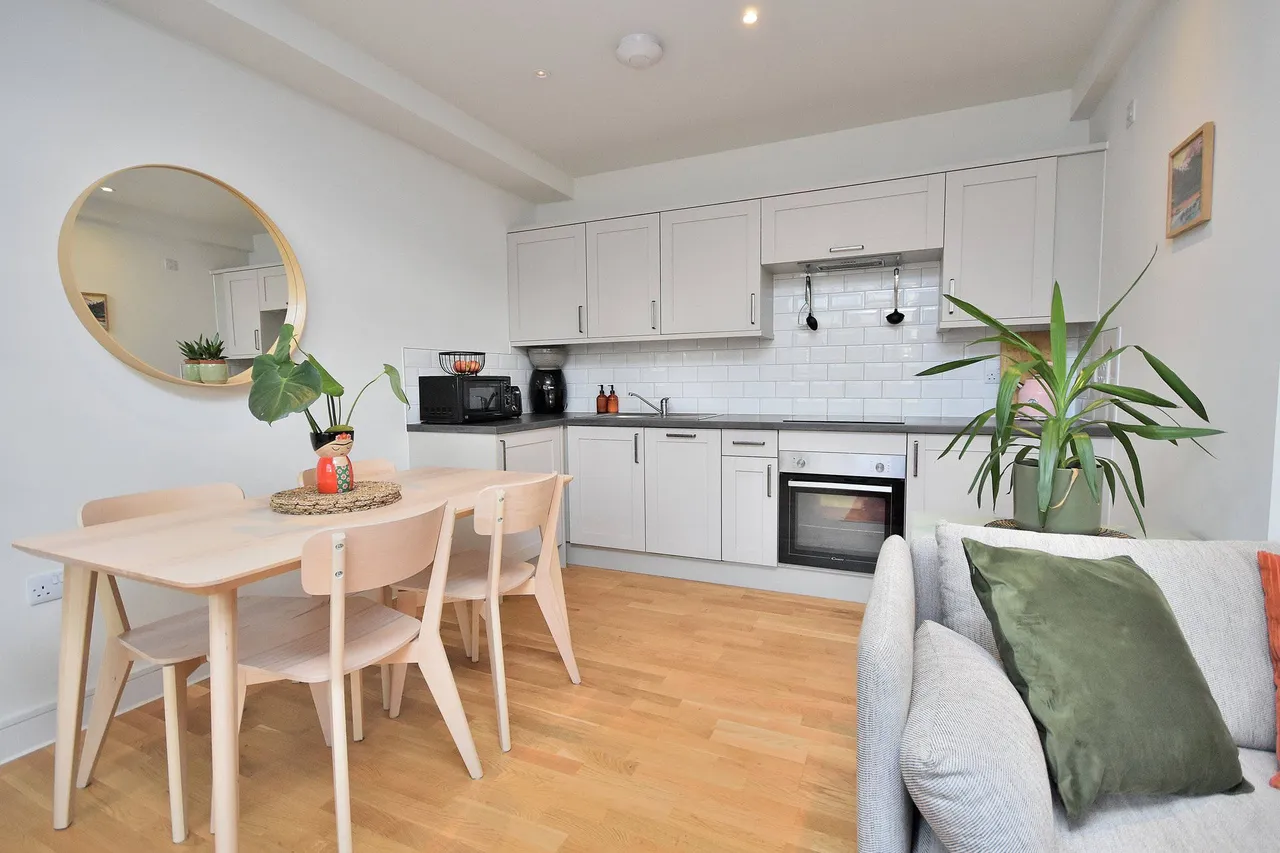 Countess Road, Northampton, NN5 7FA, photo 6