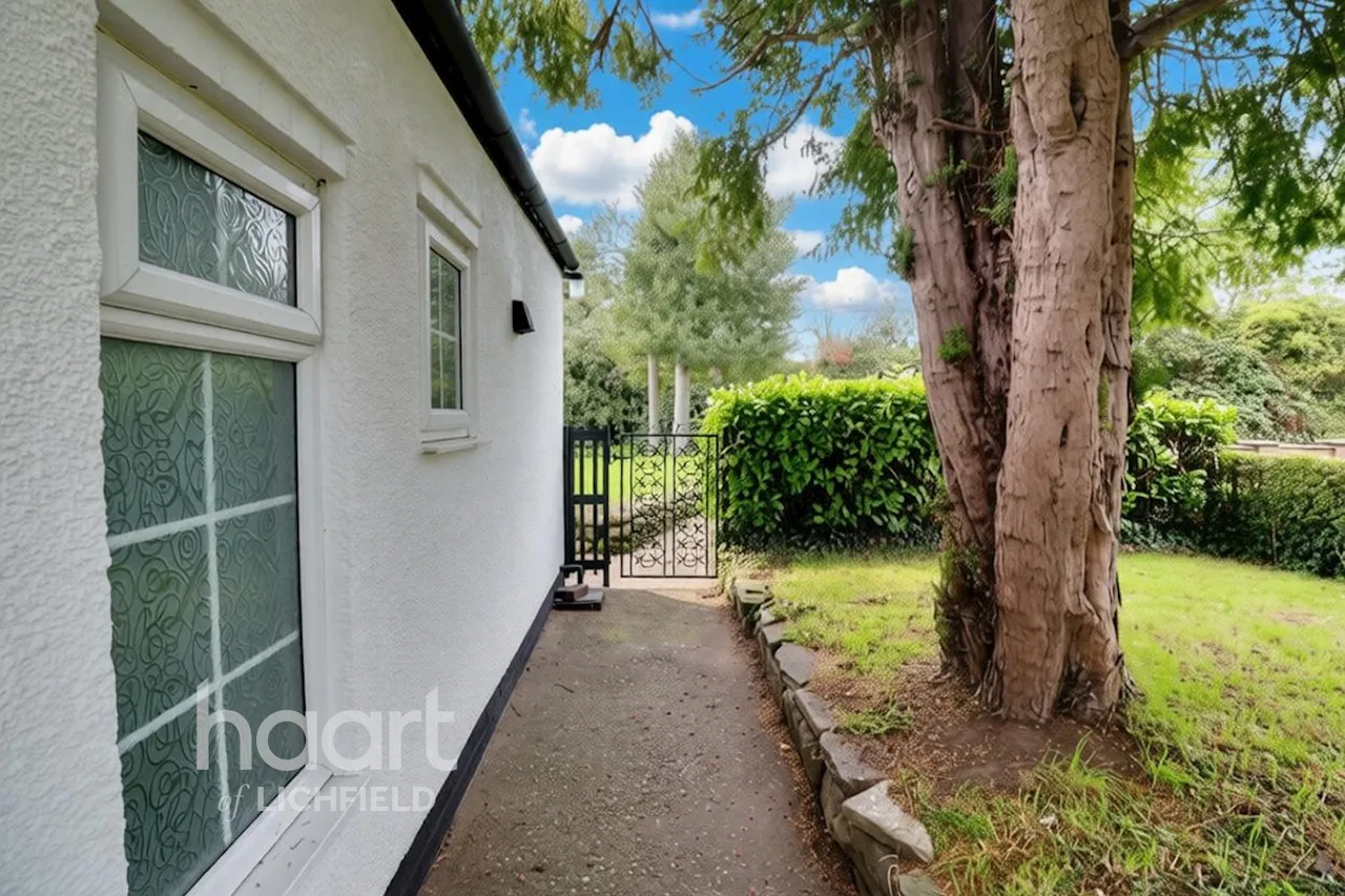 Woodhouses Road, Burntwood, WS7, photo 3