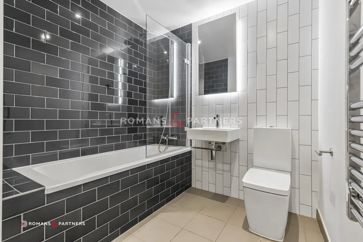 Marco Polo Building, Royal Wharf, E16, photo 11