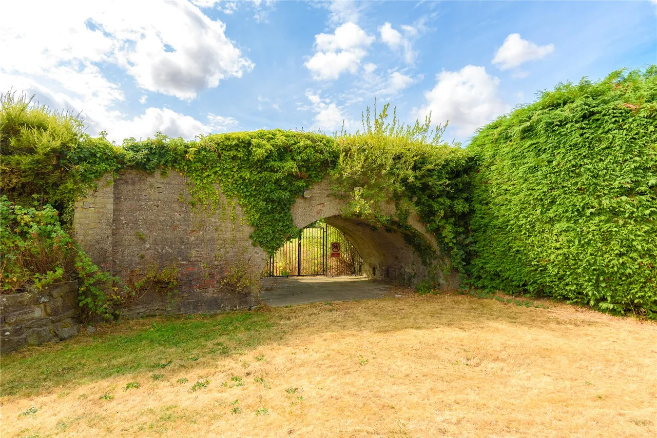 Guilsfield, Welshpool, Powys, SY21 9PS, photo 35