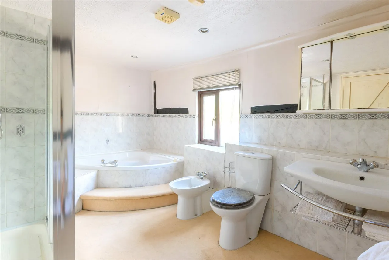 Guilsfield, Welshpool, Powys, SY21 9PS, photo 25