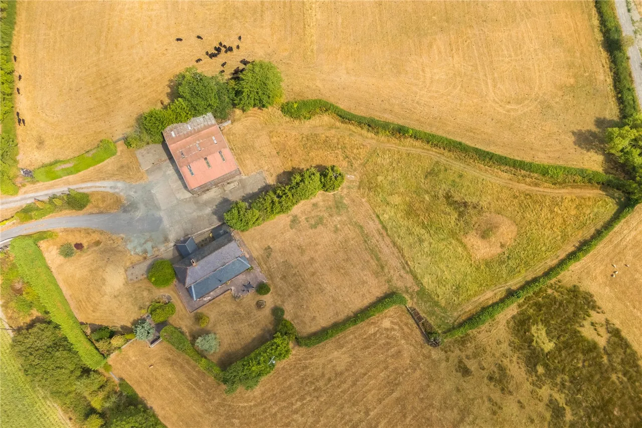 Guilsfield, Welshpool, Powys, SY21 9PS, photo 38