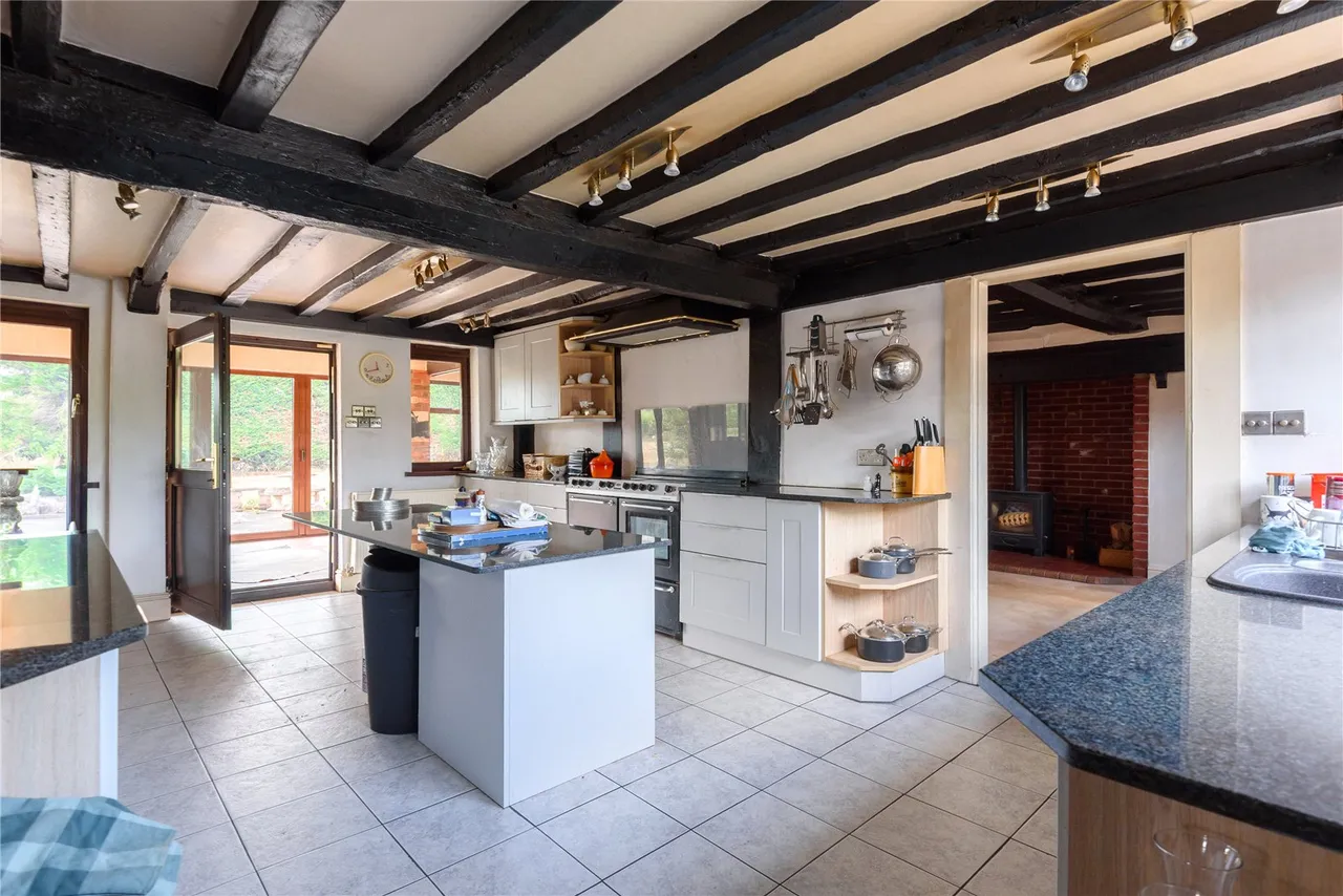 Guilsfield, Welshpool, Powys, SY21 9PS, photo 8