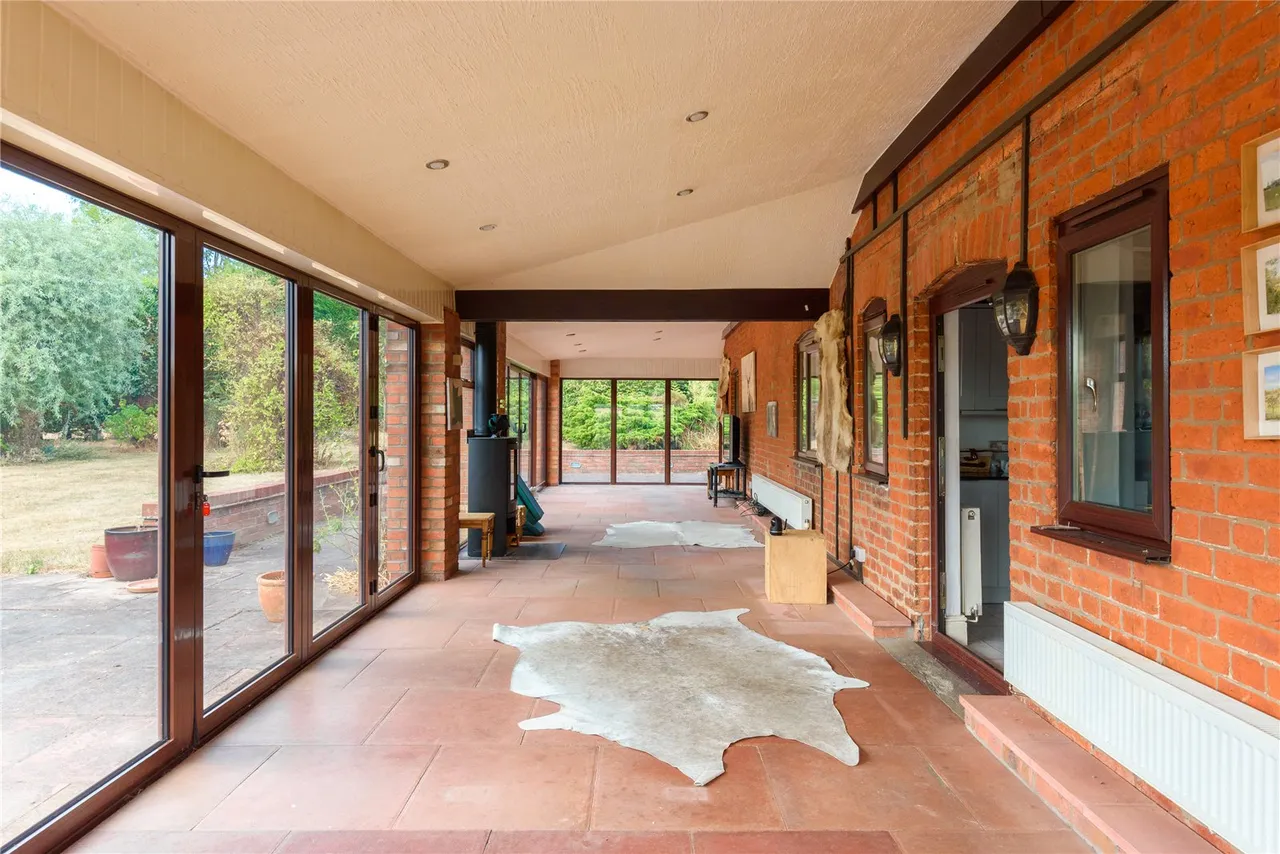 Guilsfield, Welshpool, Powys, SY21 9PS, photo 14