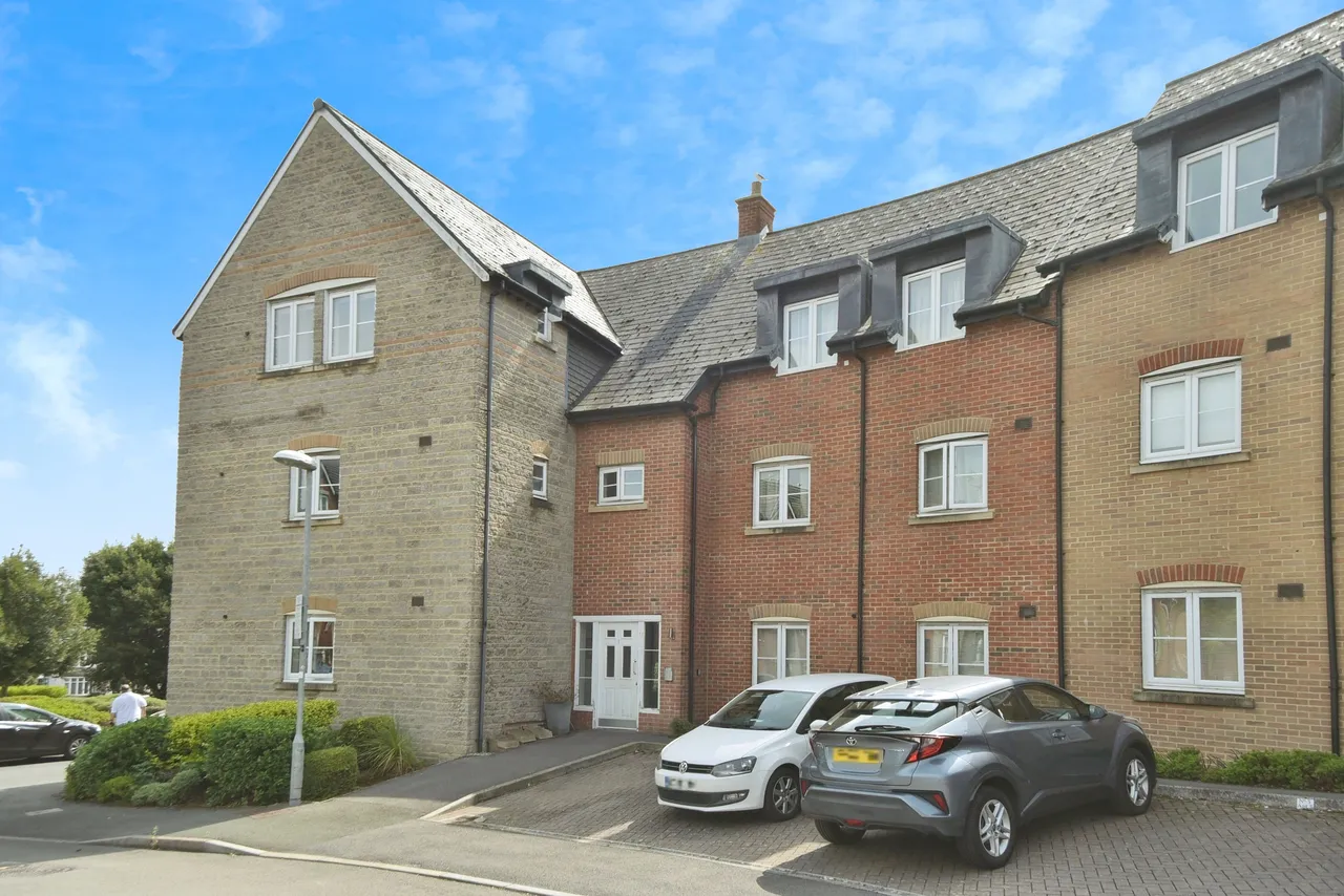 Strouds Close, Old Town, SN3, photo 19
