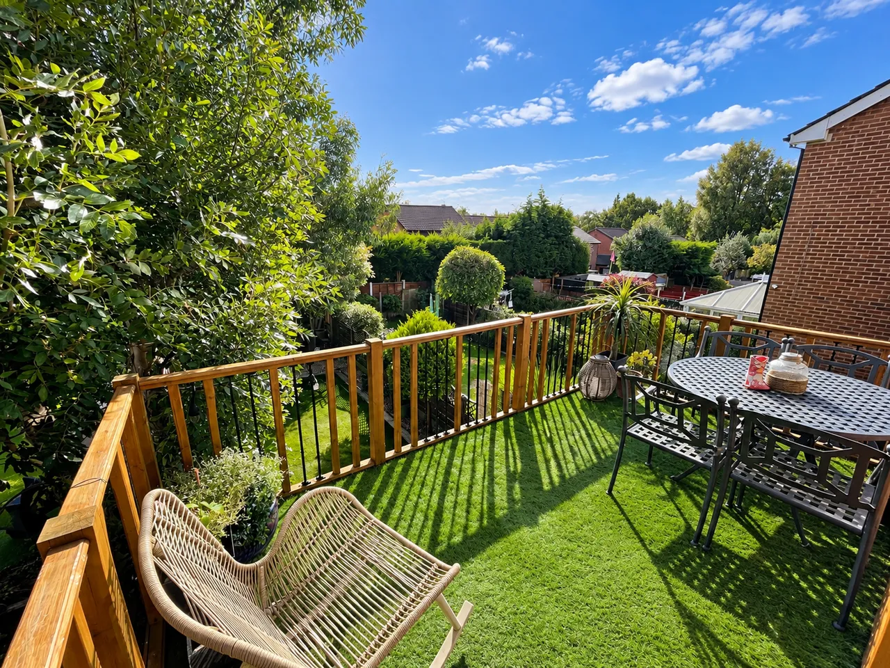 Legh Drive, Woodley, SK6, photo 3