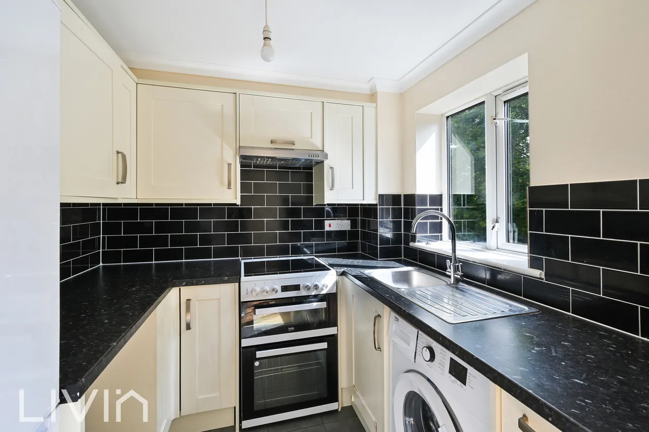 Muggeridge Close, South Croydon, CR2, photo 4