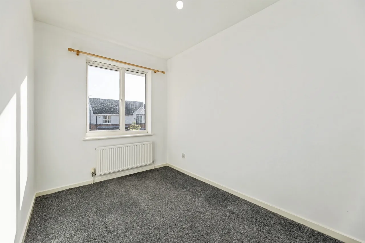 Ascot Gardens, Leeds, LS10, photo 14