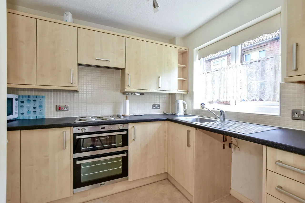 High Street, Abbots Langley, WD5 0EL, photo 7