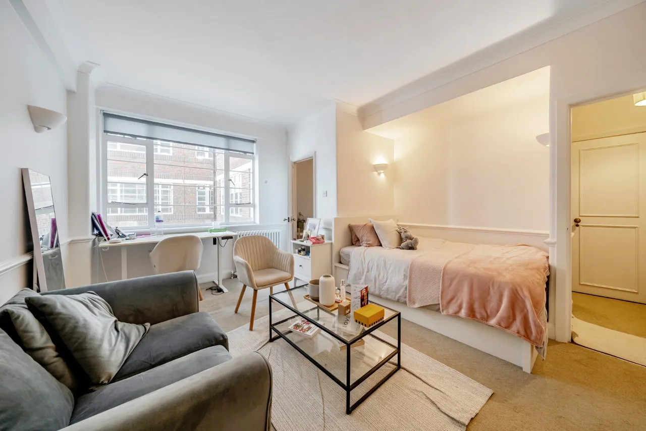 Sloane Avenue, Chelsea, London, SW3, photo 2