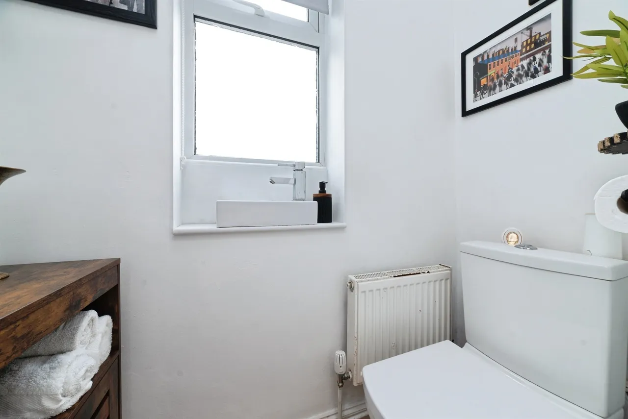 Chapel Close, Skirlaugh, Hull, photo 7