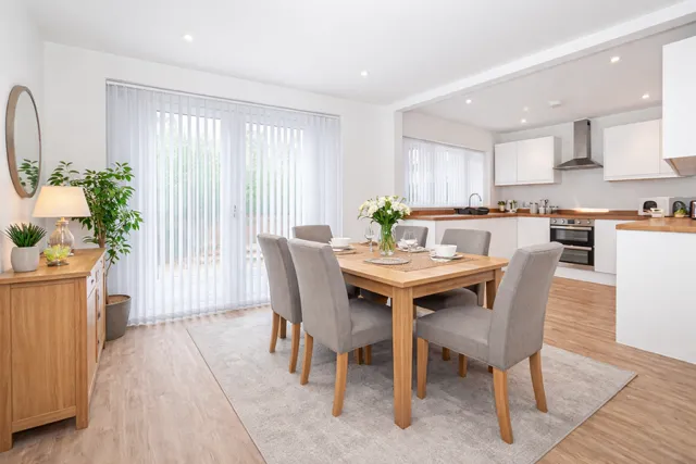 Sunnywood Drive, Tottington, Bury, BL8 3EN, photo 8