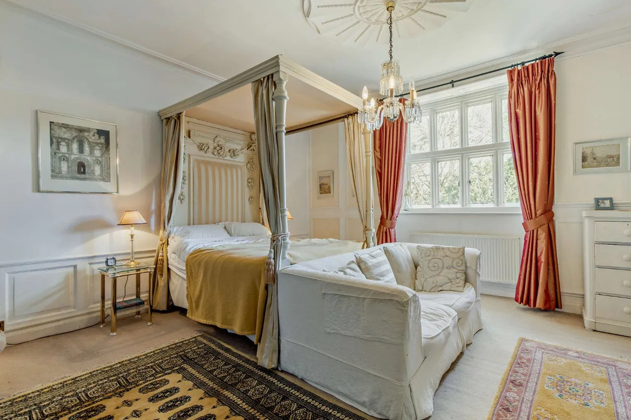 Manor Lane, Hollingbourne, Maidstone, Kent, ME17 1UN, photo 11