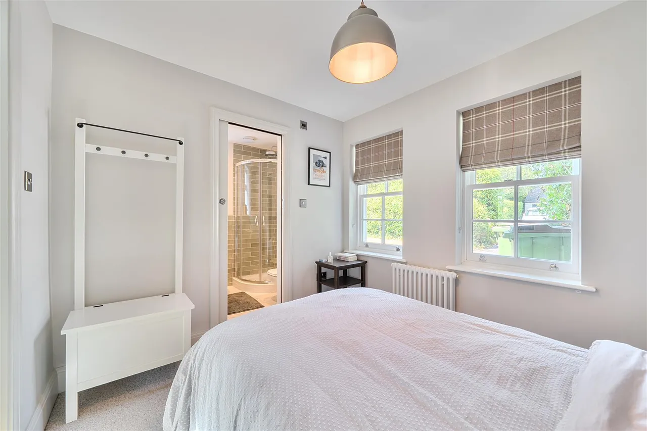 Sandringham Road, Fareham, photo 15