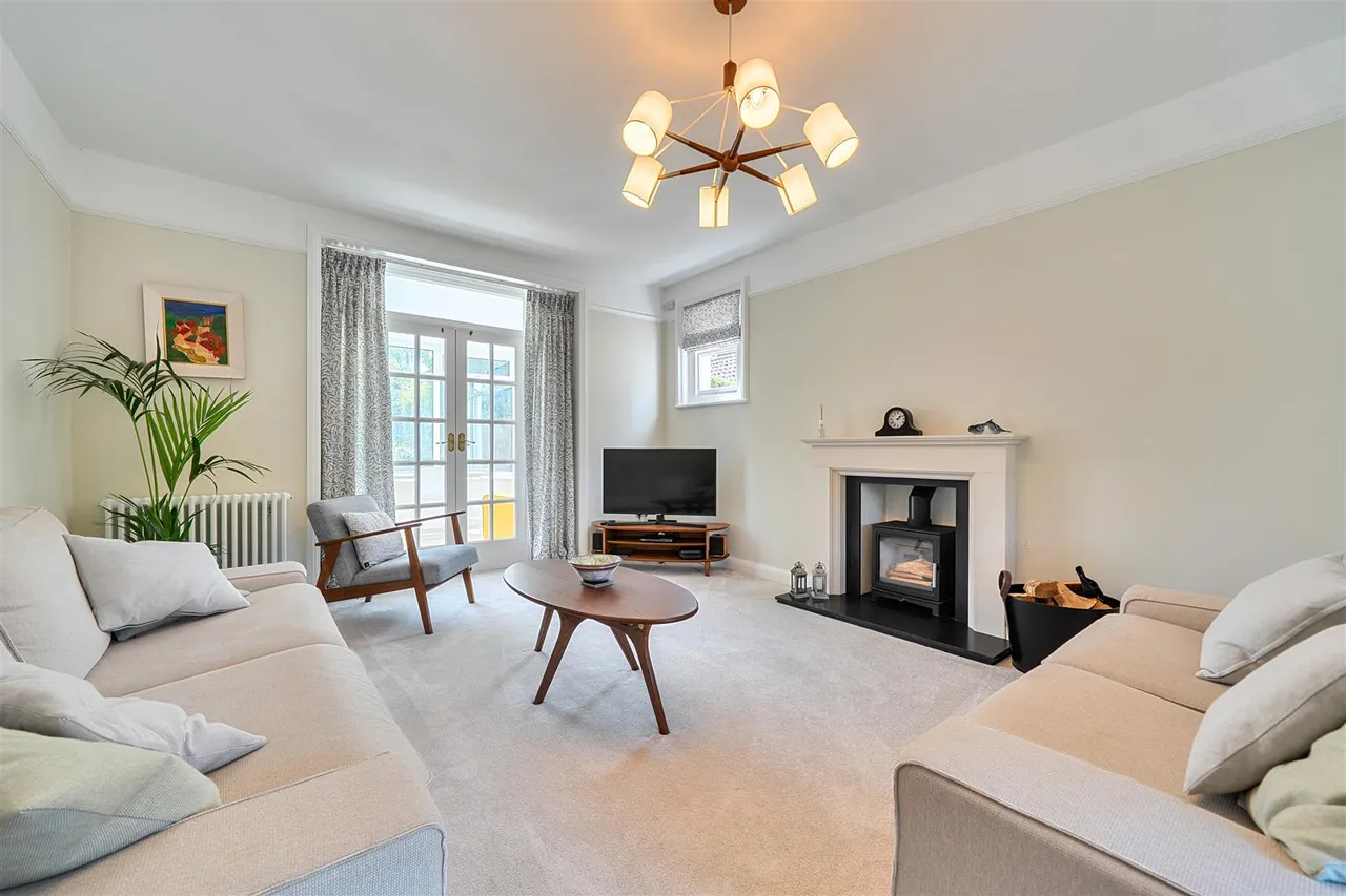 Sandringham Road, Fareham, photo 3