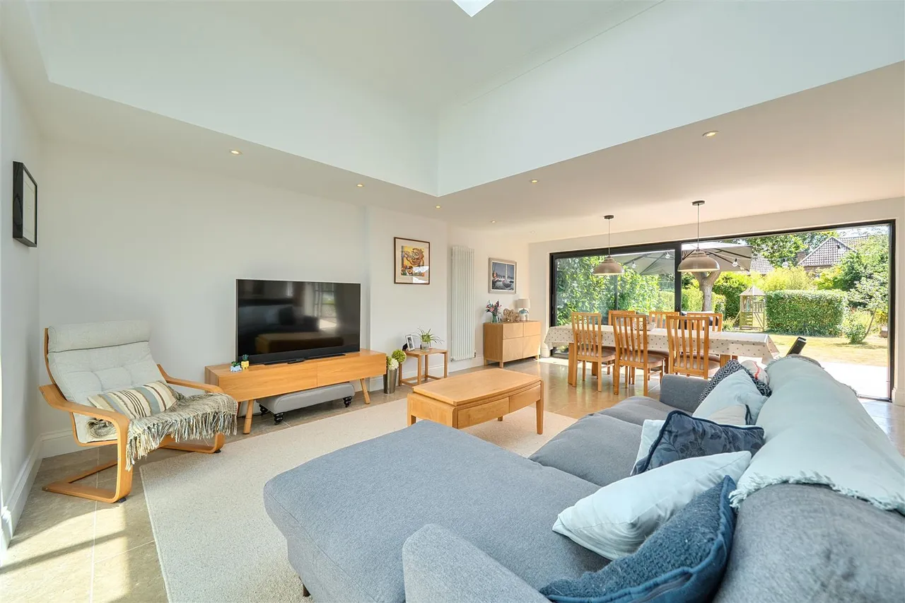 Sandringham Road, Fareham, photo 11