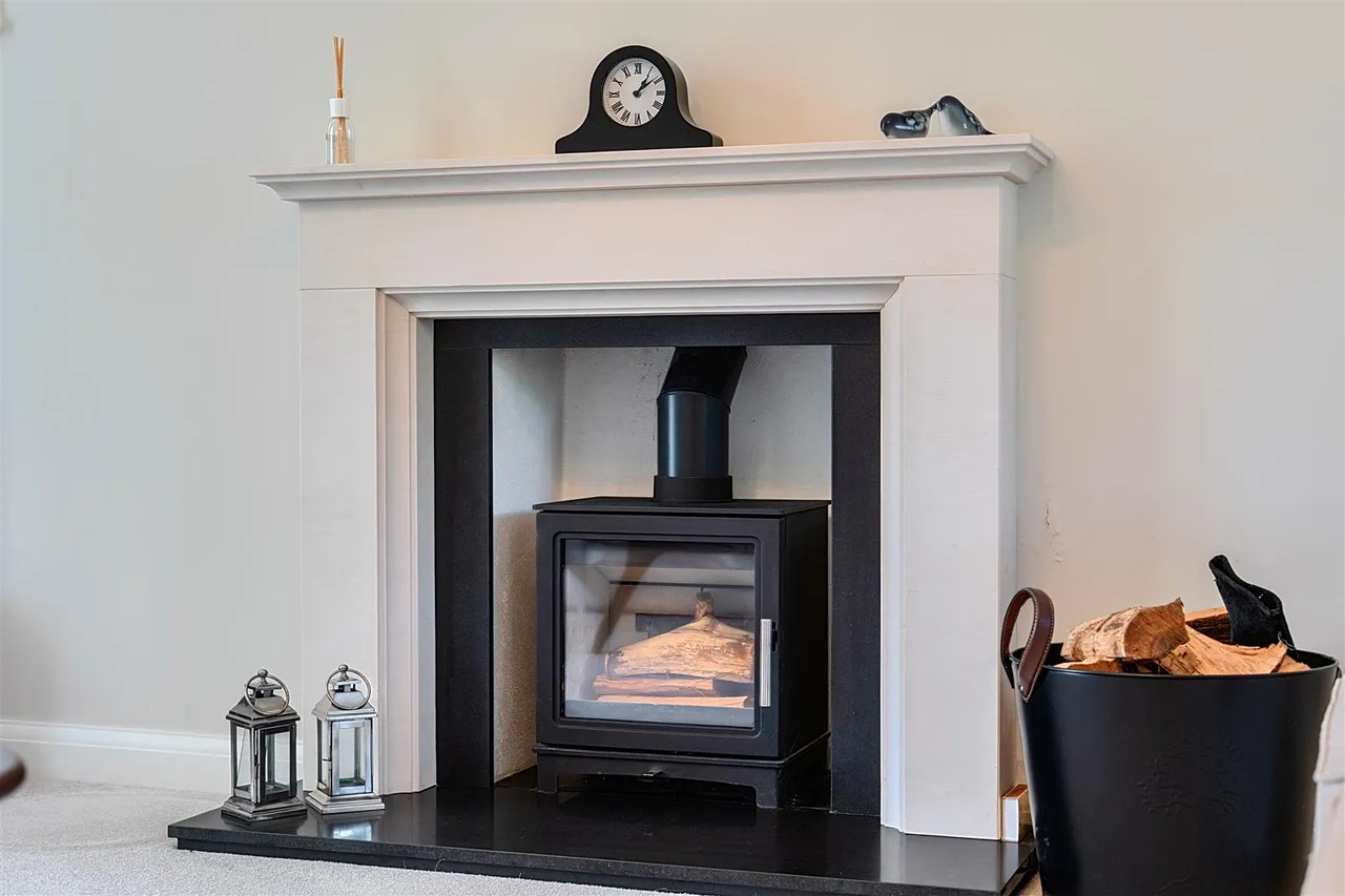 Sandringham Road, Fareham, photo 14