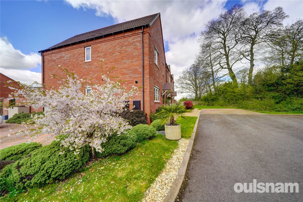 Garnett Drive, Fernhill Heath, Worcester, Worcestershire, WR3 8BZ, photo 26