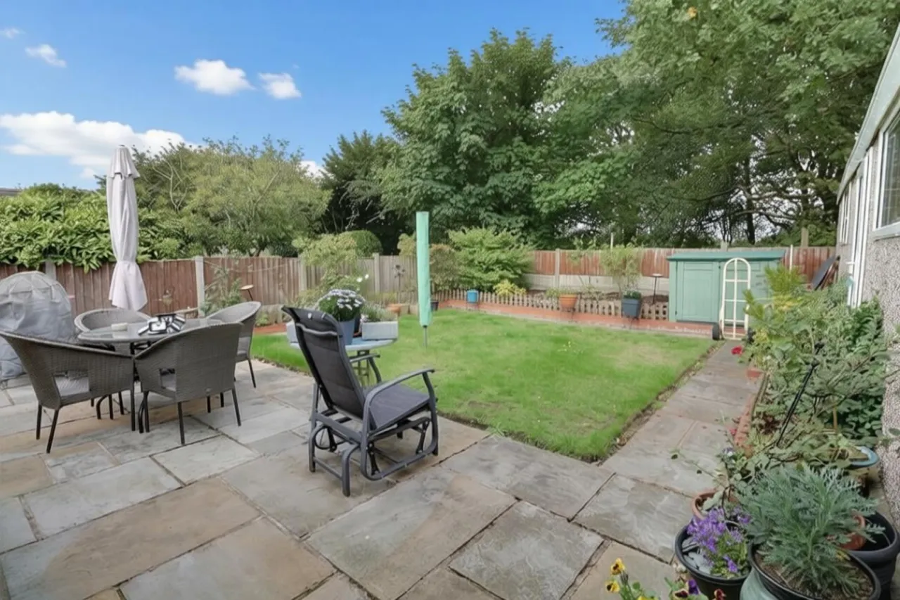 Hind Heath Road, Sandbach, photo 12