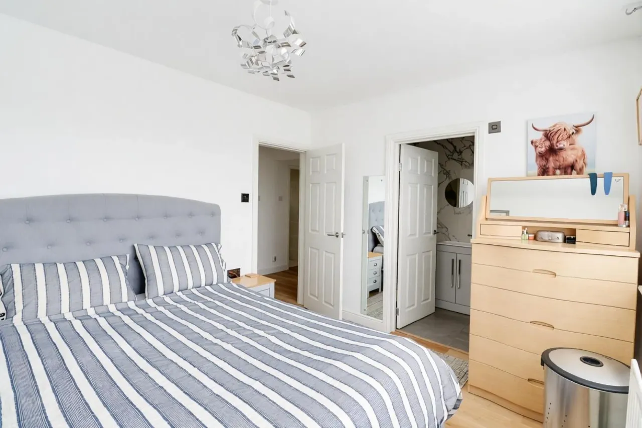 Hind Heath Road, Sandbach, photo 6