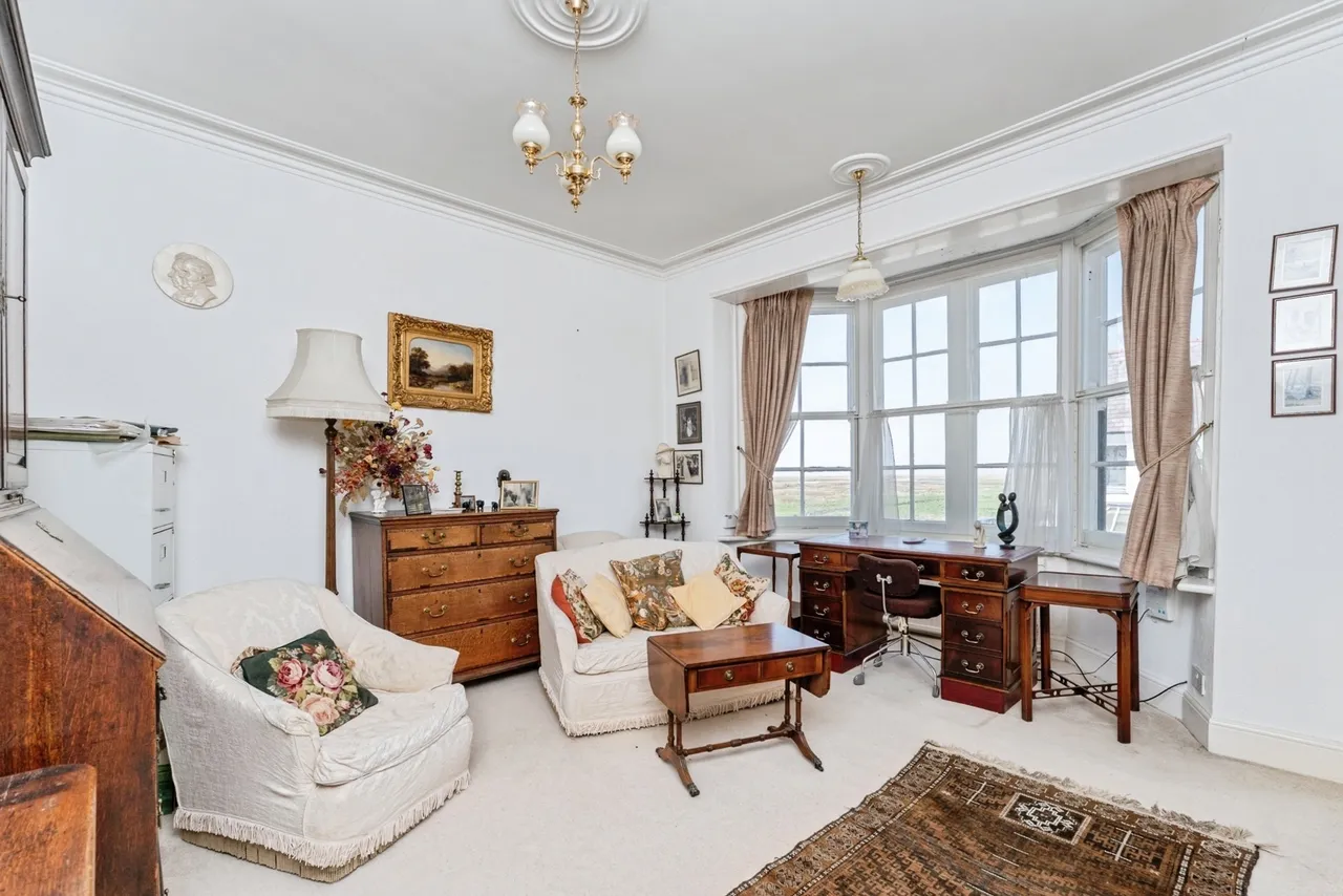 The Parade, Parkgate, CH64, photo 15