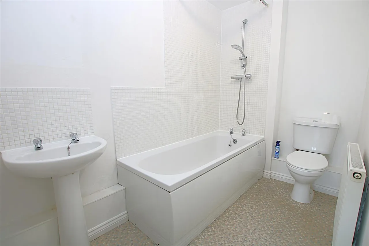 Turners Gardens, Wootton, photo 7