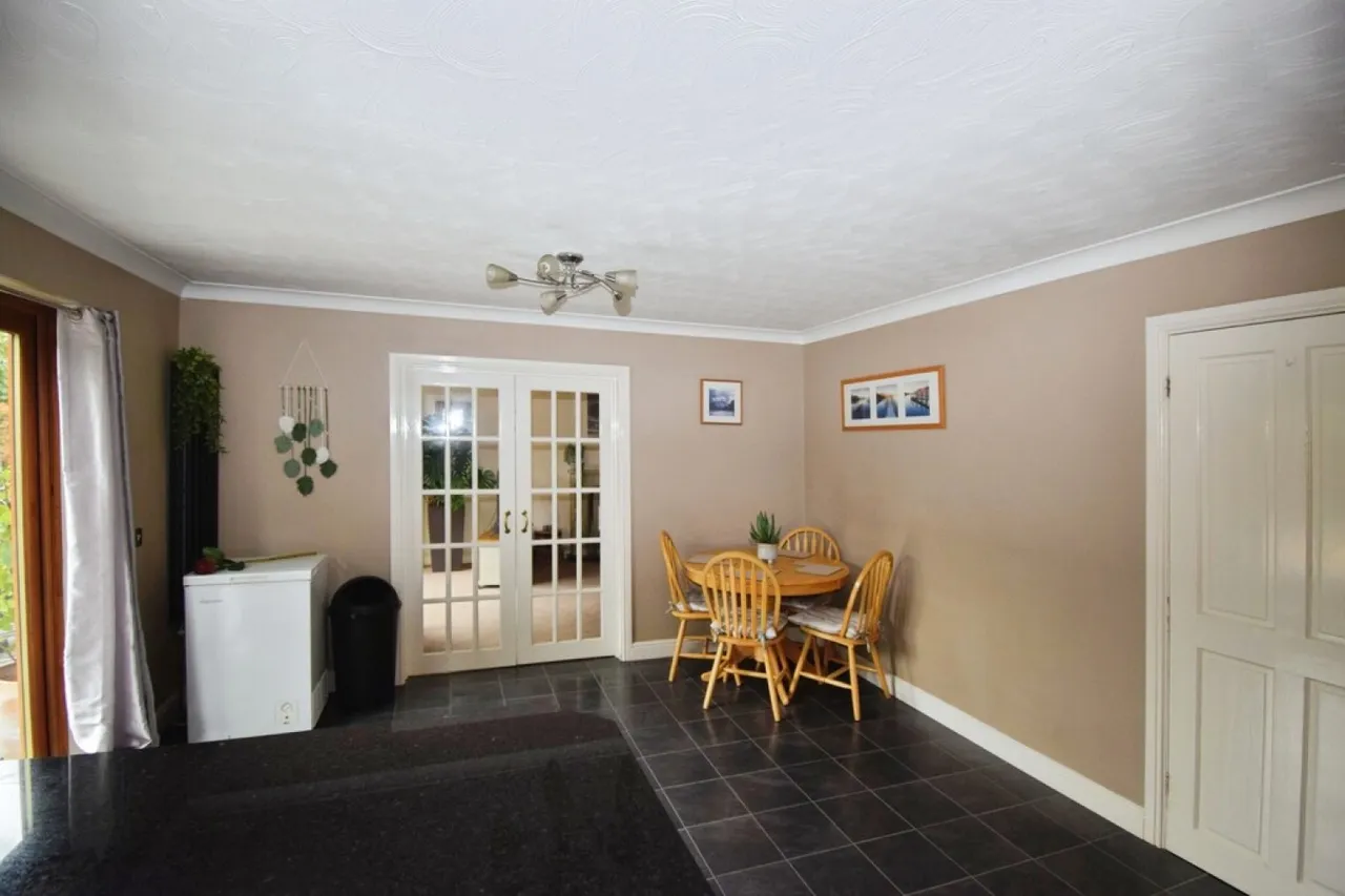 39 Station Road, Fernhill Heath, Worcestershire, WR3 7UJ, photo 6