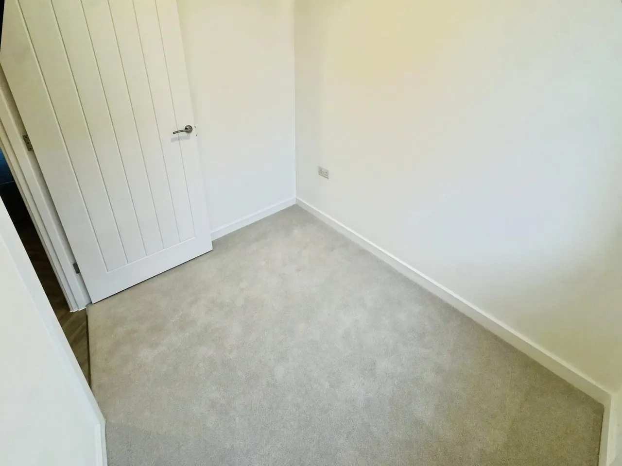 Typhoon Drive, Market Deeping, PE6, photo 6