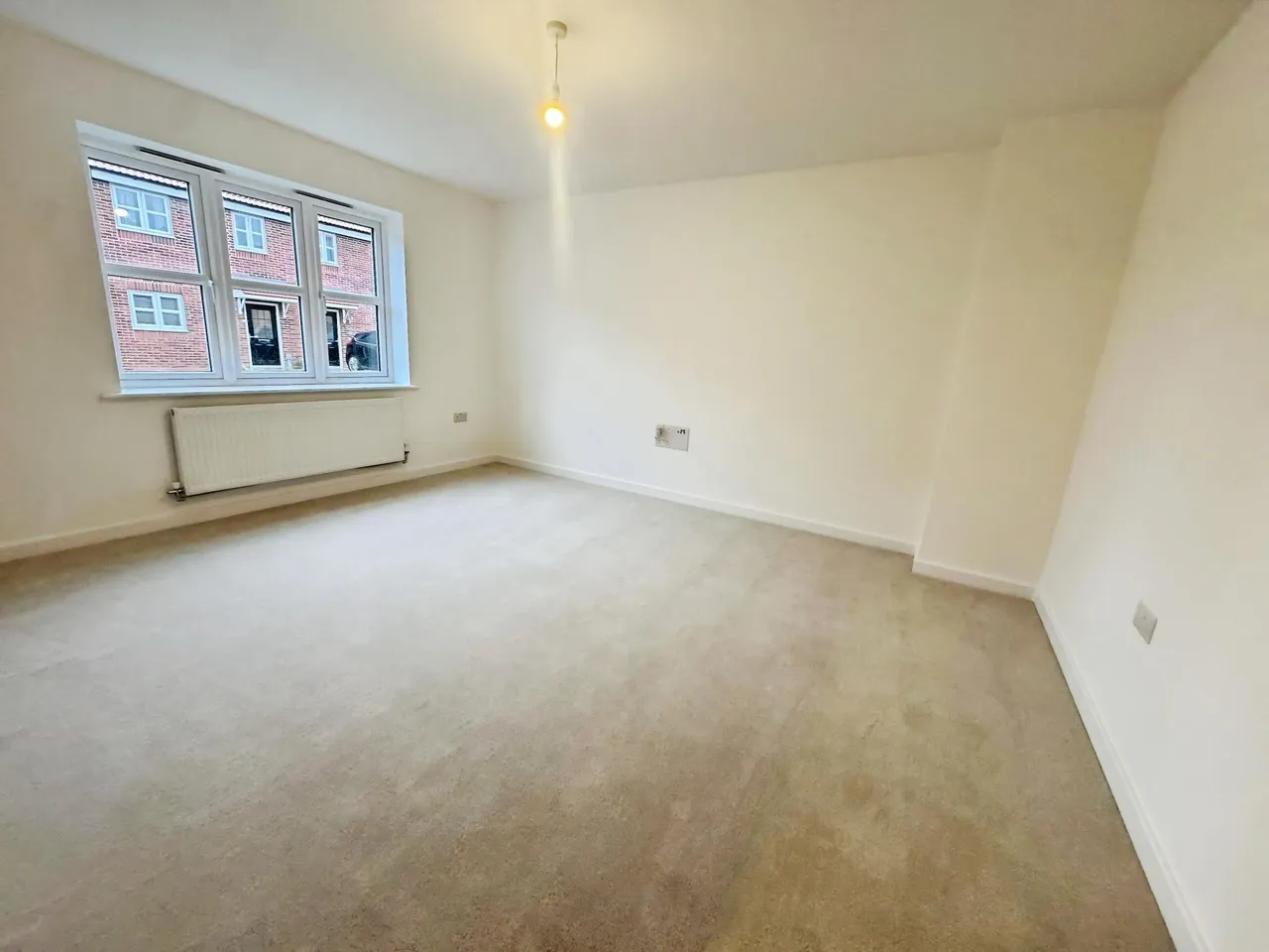 Typhoon Drive, Market Deeping, PE6, photo 5