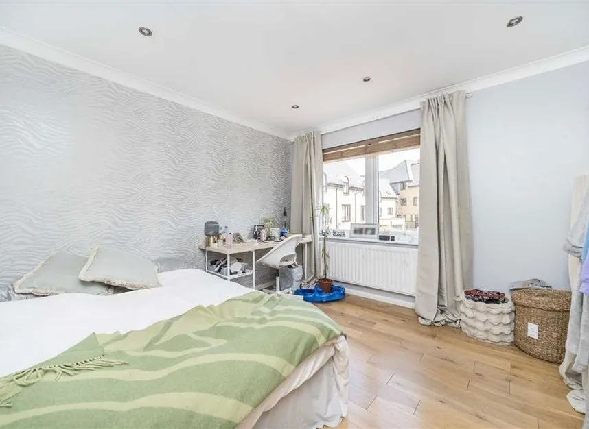 Fowey Close, Wapping, E1W, photo 5