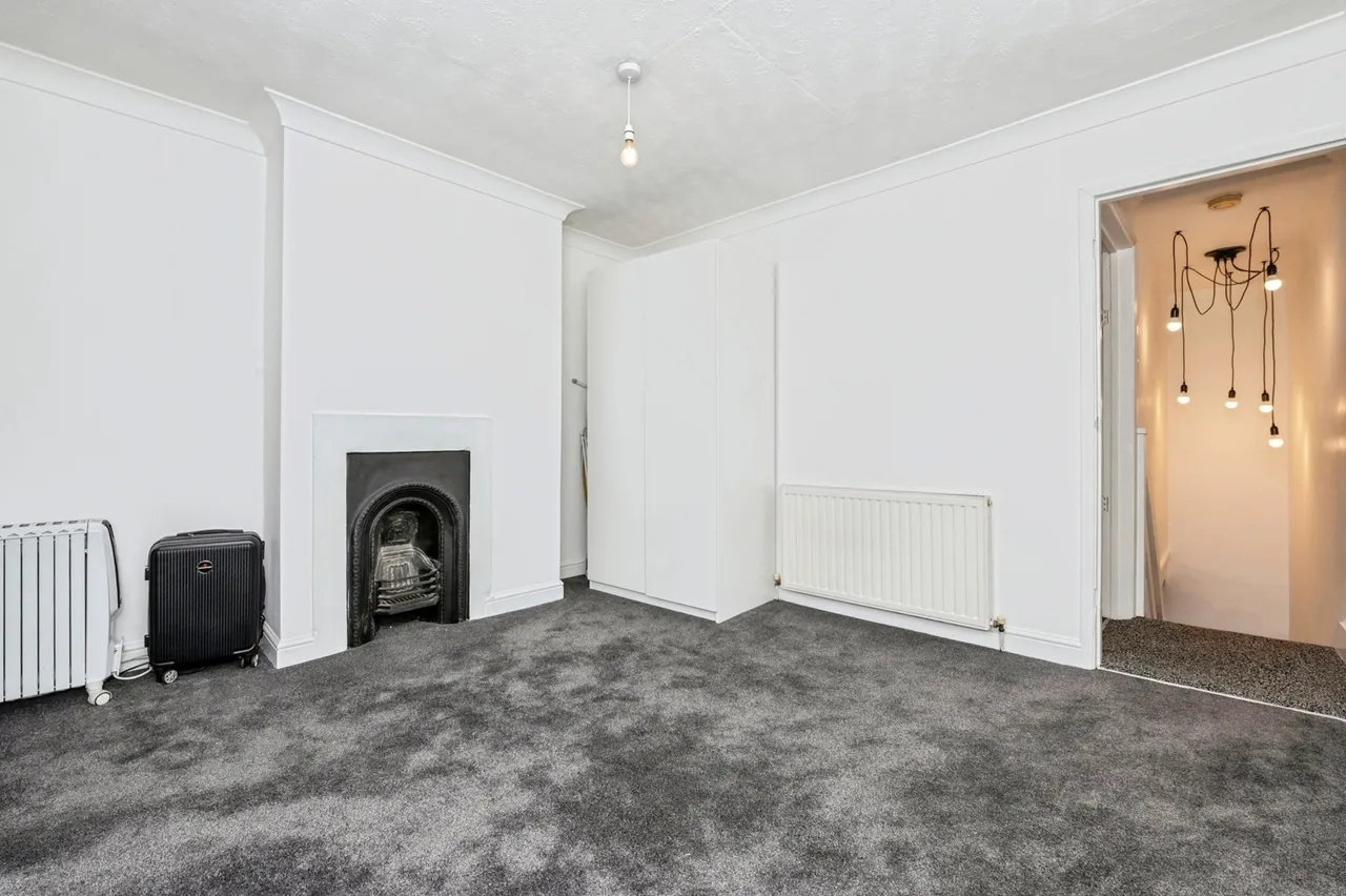 High Street, Aveley, South Ockendon, Essex, RM15, photo 11